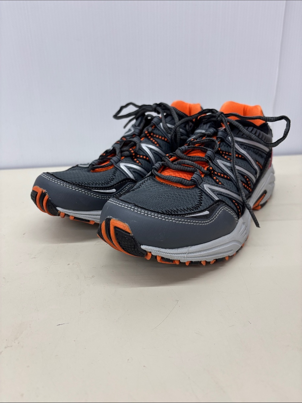 Fila Men's Gray and Orange Trail Running Sneakers
